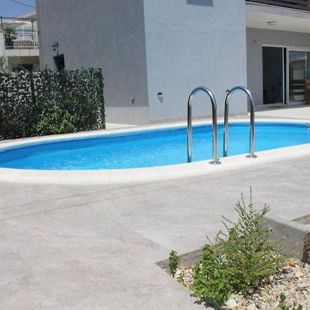 Villa Marta 3 Bedrooms, 2 Baths And Pool Kaštel Štafilić Exteriör bild