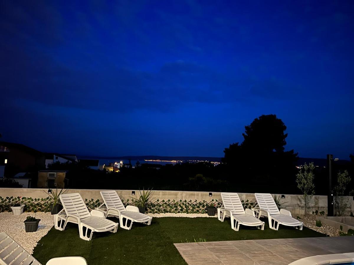 Villa Marta 3 Bedrooms, 2 Baths And Pool Kaštel Štafilić Exteriör bild